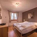 Апартаменти Breithorn Apartment, Eiger North Face View Гріндельвальд
