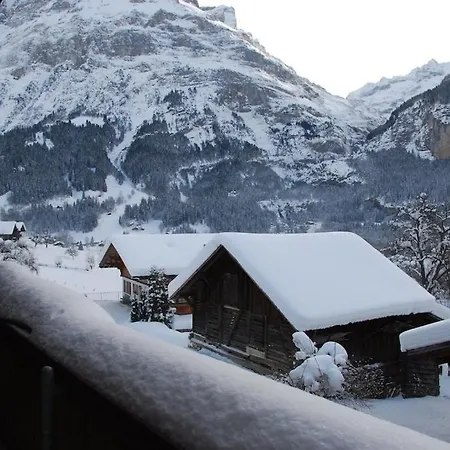 Апартаменти Breithorn Apartment, Eiger North Face View